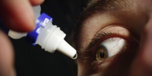 fiecare-picatura-pentru-ochi-homeopat-ar-trebui-scoasa-de-pe-piata,-spune-fda
