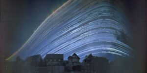 daily-telescope:-urmareste-calea-soarelui-in-fiecare-zi-pe-cer