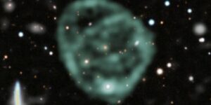 astronomii-cred-ca-stiu-in-sfarsit-originea-enormelor-„inele-de-fum-cosmic”