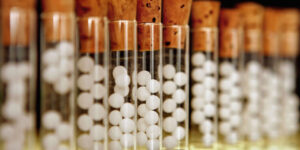 1.500-de-copii-au-primit-pelete-homeopate-false-in-loc-de-vaccinuri-salvatoare-in-ny