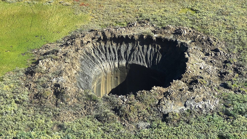 misterul-craterelor-gigantice-care-explodeaza-din-siberia-poate-fi-in-sfarsit-rezolvat