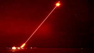 noua-arma-laser-dragonfire-poate-trage-drone-din-cer,-spune-marea-britanie
