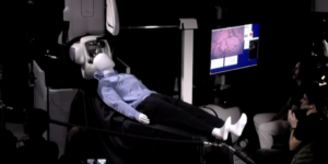 elon-musk-sustine-ca-neuralink-a-implantat-un-cip-creier-in-primul-sau-om