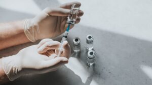un-nou-studiu-arnm-„vaccin-impotriva-cancerului”-este-lansat-in-marea-britanie