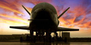 un-pasionat-de-detectivi-spune-ca-a-gasit-avionul-spatial-x-37b-al-armatei-americane