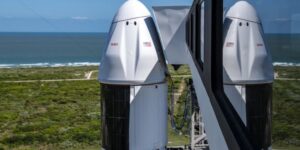 padul-de-lansare-spacex-are-acum-echipamentul-pentru-astronauti