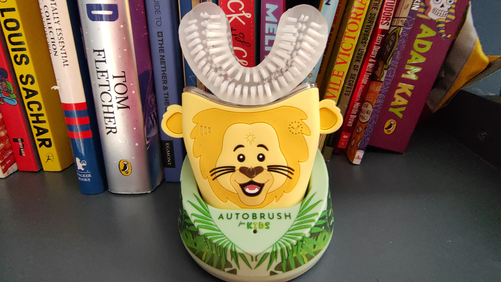 revizuirea-periutei-de-dinti-autobrush-sonic-pro-pentru-copii
