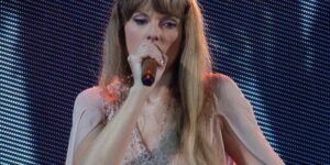 fanii-taylor-swift-care-dansau-si-sariturile-au-creat-„cutremurele-swift”-de-anul-trecut