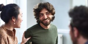 arta-fina-a-ingineriei-prompte-umane:-cum-sa-vorbesti-cu-o-persoana-precum-chatgpt