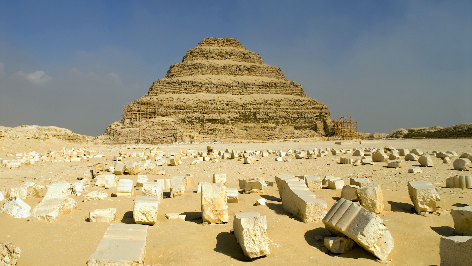 de-ce-sunt-atat-de-multi-egipteni-antici-ingropati-la-necropola-saqqara?