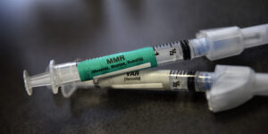 vaccinurile-nu-provoaca-autism,-dar-minciuna-nu-va-muri-–-de-fapt,-se-inrautateste