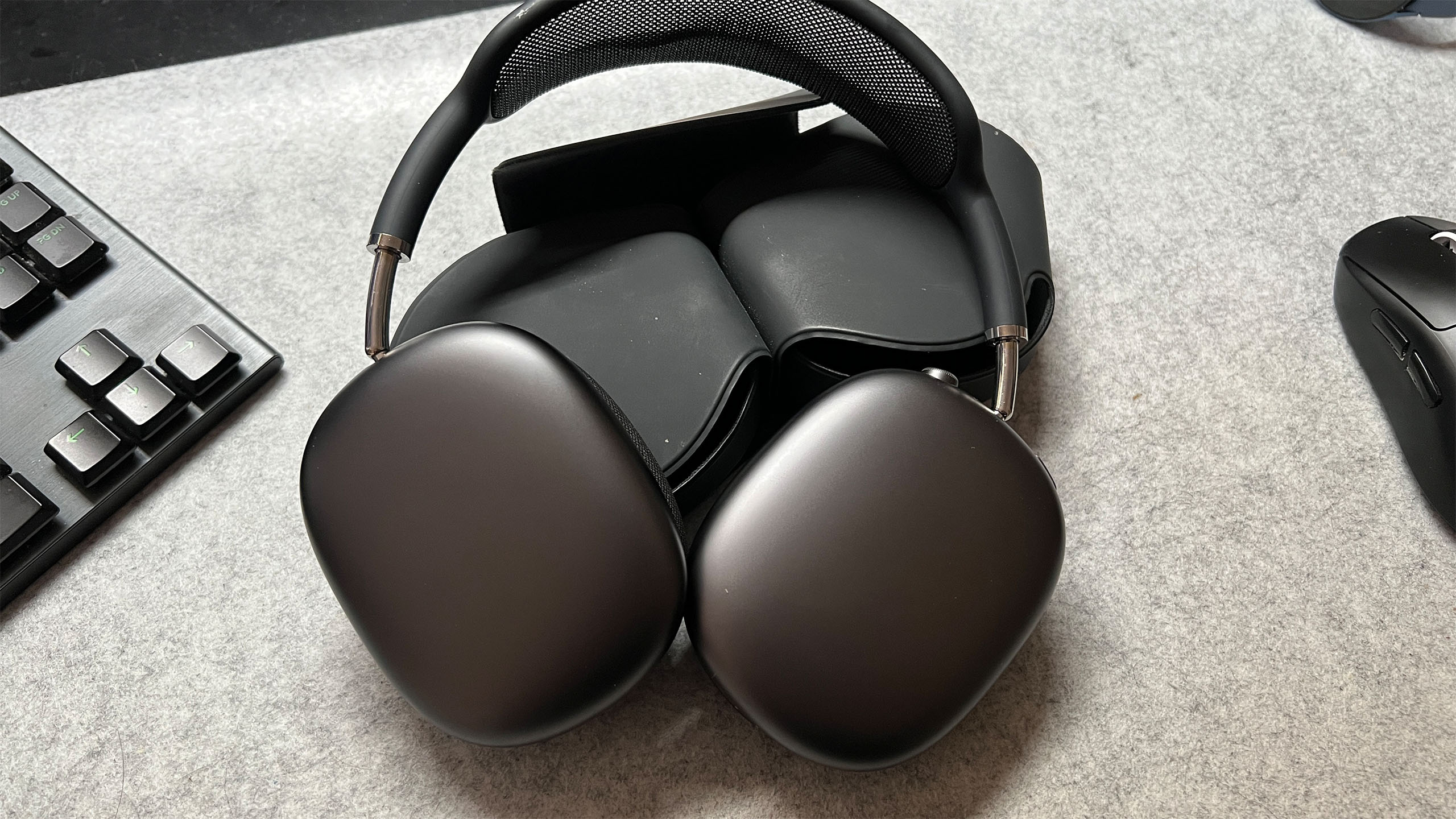 recenzie-apple-airpods-max