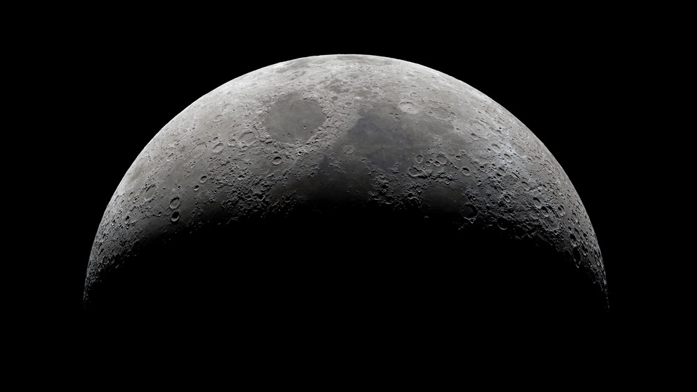 roverul-chang'e-5-din-china-detecteaza-indicii-de-apa-pe-luna