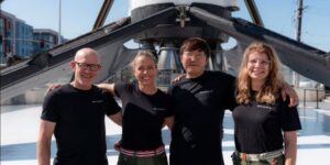 spacex-anunta-prima-misiune-umana-care-a-zburat-vreodata-peste-polii-planetei