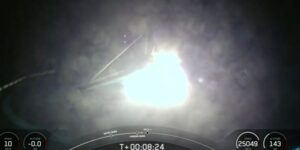 pentru-prima-data-in-mai-bine-de-trei-ani,-spacex-rateaza-o-aterizare-cu-propulsie