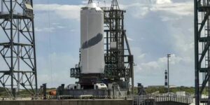 confruntati-cu-un-termen-limita-strans,-nasa-si-blue-origin-convin-sa-amane-debutul-lui-new-glenn