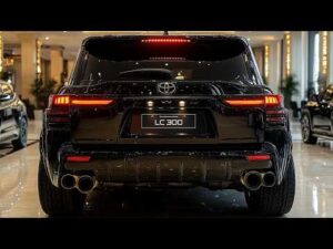 2025 Toyota Land Cruiser LC300: The Ultimate Off-Road Luxury SUV!
