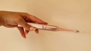 revizuirea-periutei-de-dinti-electrice-ordo-sonic+