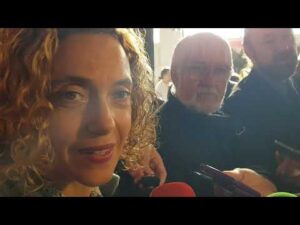 9/11/2018.Meritxell Batet ante los medios en Presura (Soria)
