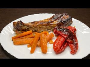 Cele mai delicioase costițe de porc la cuptor