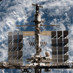 iss-a-scurs-aer-de-5-ani,-iar-inginerii-inca-nu-stiu-de-ce