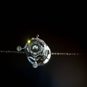 dupa-ce-nava-rusa-acosteaza-la-statia-spatiala,-astronautii-raporteaza-un-miros-urat