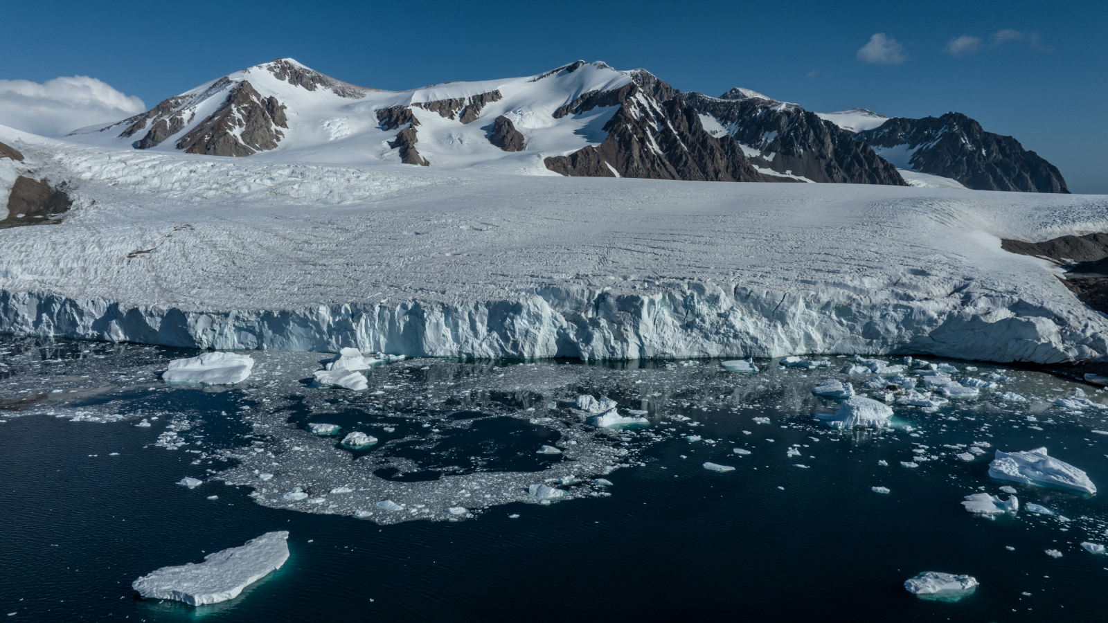 cum-se-topeste-oceanul-antarctica?-incepem-sa-ne-dam-seama