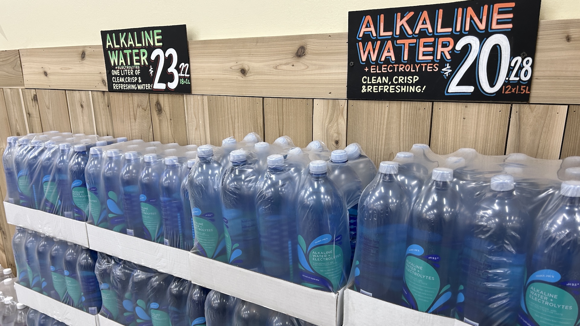 ce-este-apa-alcalina-si-are-beneficii?