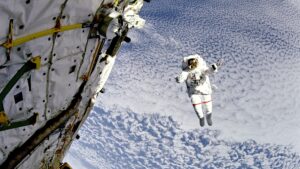 astronautii-„blocati”-au-in-sfarsit-o-data-de-intoarcere-–-si-este-mai-devreme-decat-se-astepta