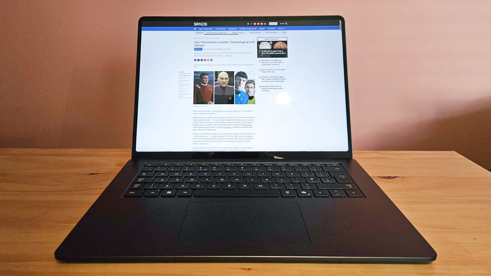 microsoft-surface-laptop-7th-edition-(15-inch)-recenzie:-o-masina-uimitoare-cu-infuzie-ai