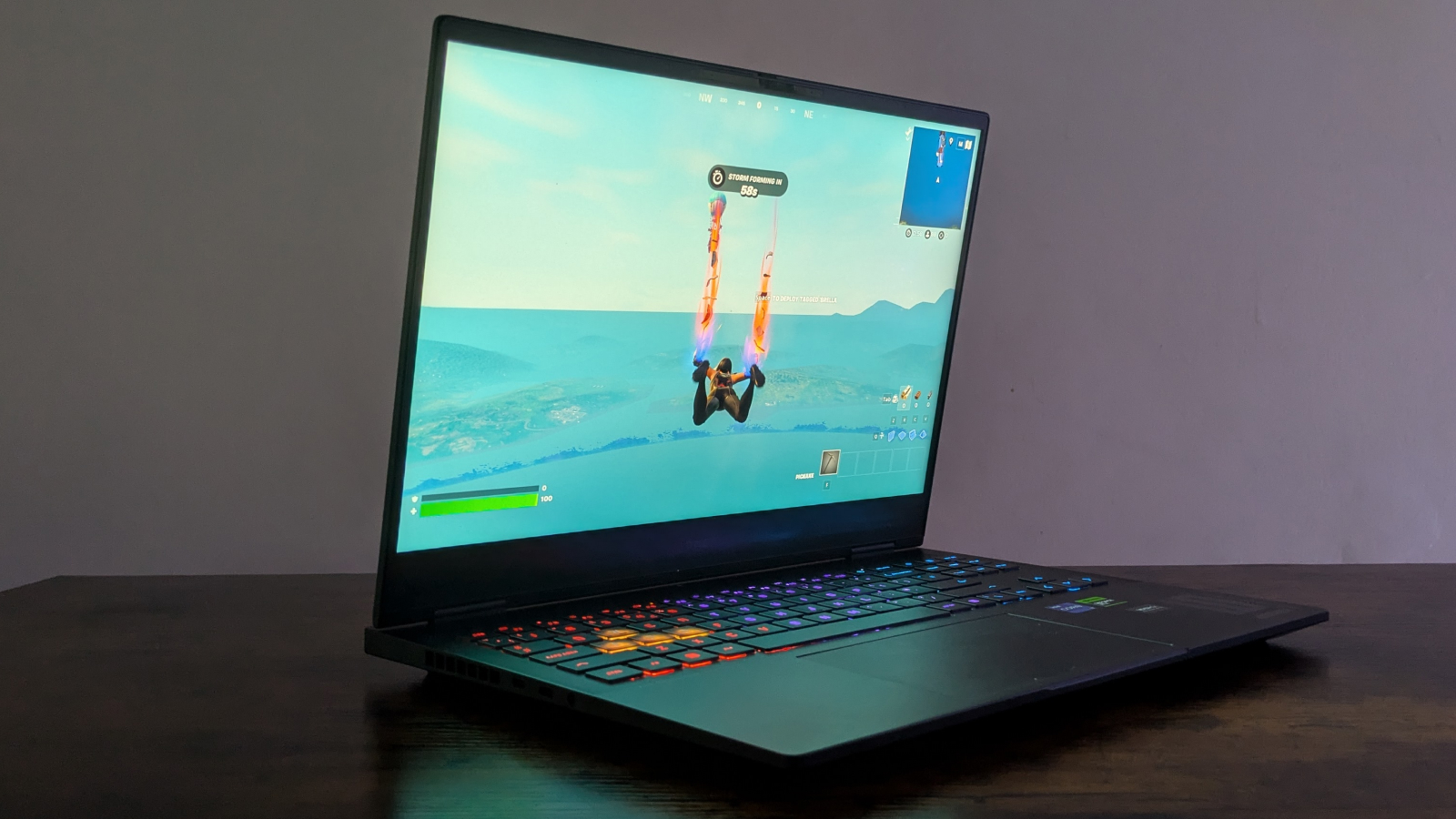 recenzie-hp-omen-16-(2023):-un-laptop-pentru-jocuri-cu-preturi-reduse-cu-fani-zgomotosi