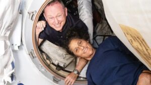 astronautii-nasa-„blocati”-se-intorc-in-sfarsit-acasa:-iata-cand-se-vor-intoarce-pe-pamant