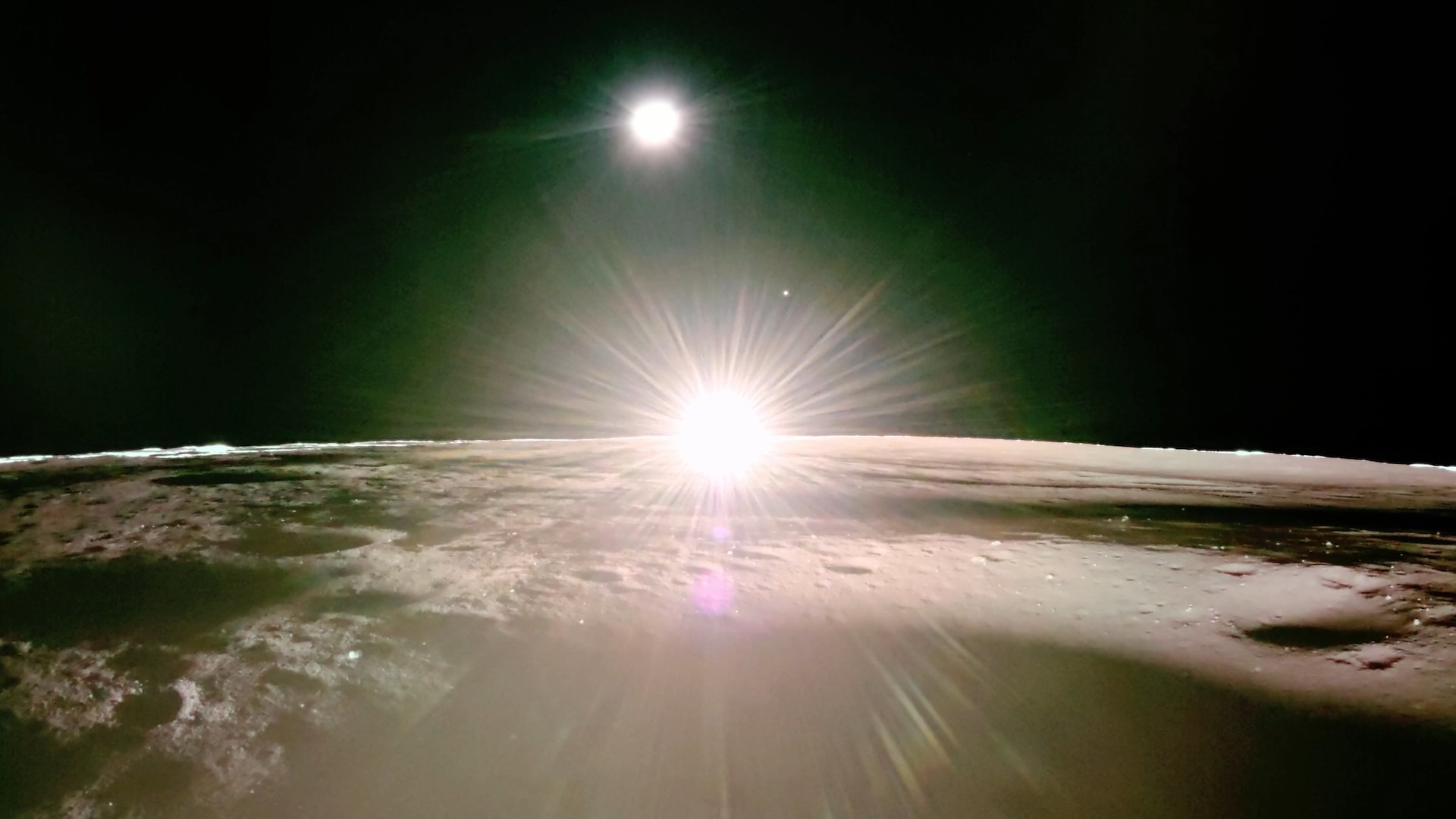 fotografie-spatiala-a-saptamanii:-ultima-vedere-pe-care-o-vedeti-inainte-de-a-muri-pe-luna