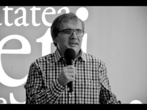 (02) Cristian Presură – Lansare de carte „O călătorie prin Univers. Astrofizica povestită” (Romexpo)