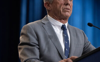 RFK Jr. respinge piatra de temelie a științei sănătății: teoria germenilor