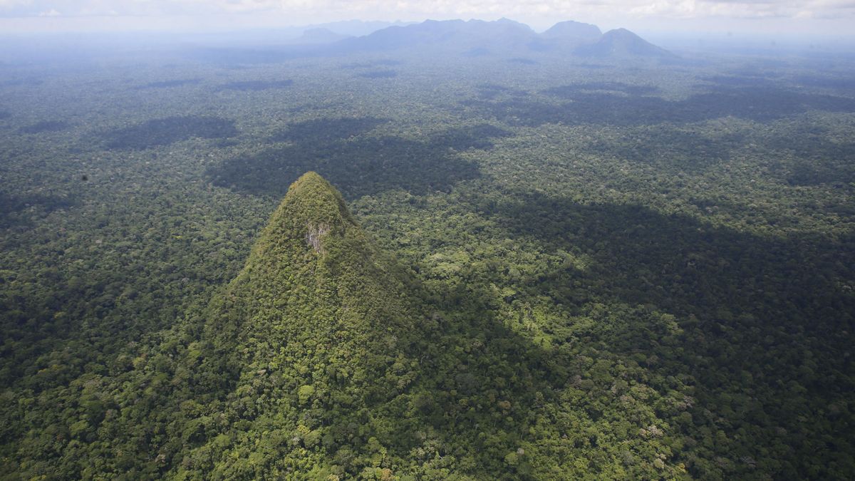 el-cono:-misteriosul-„piramida”-ascuns-adanc-in-padurea-tropicala-amazon