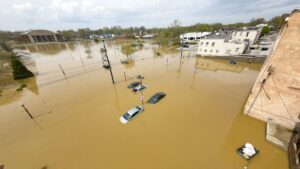 schimbarile-climatice-au-inrautatit-inundatiile-catastrofale-din-aprilie,-raportul-constata