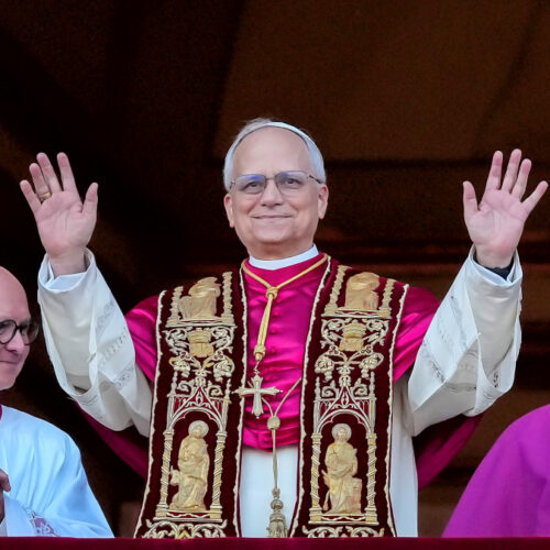 Noul Papa și -a ales numele pe baza amenințărilor AI pentru „demnitatea umană”