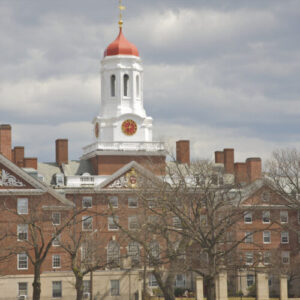 agentiile-federale-continua-sa-incheie-toate-finantarile-catre-harvard