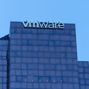 raportul-solicita-reglementarea-vmware-ului-„legal-si-etic-defectuos”
