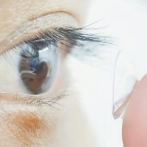 lentilele-de-contact-cu-infrarosu-va-permit-sa-vedeti-in-intuneric