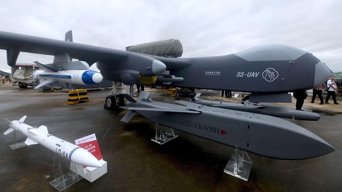 china-a-dezvoltat-cel-mai-mare-transportator-de-drone-din-lume-–-si-se-pregateste-pentru-decolare