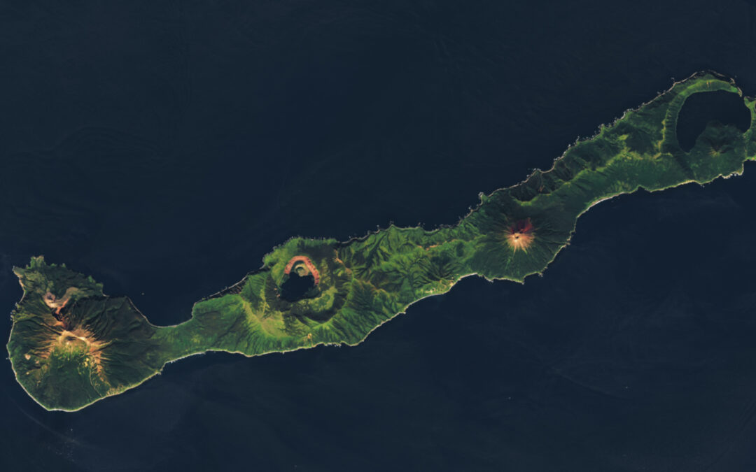 Vulcani cvadruple pe baza militară secretă sovietică legată de erupția care modifică climatul acum 200 de ani-Pământul din spațiu