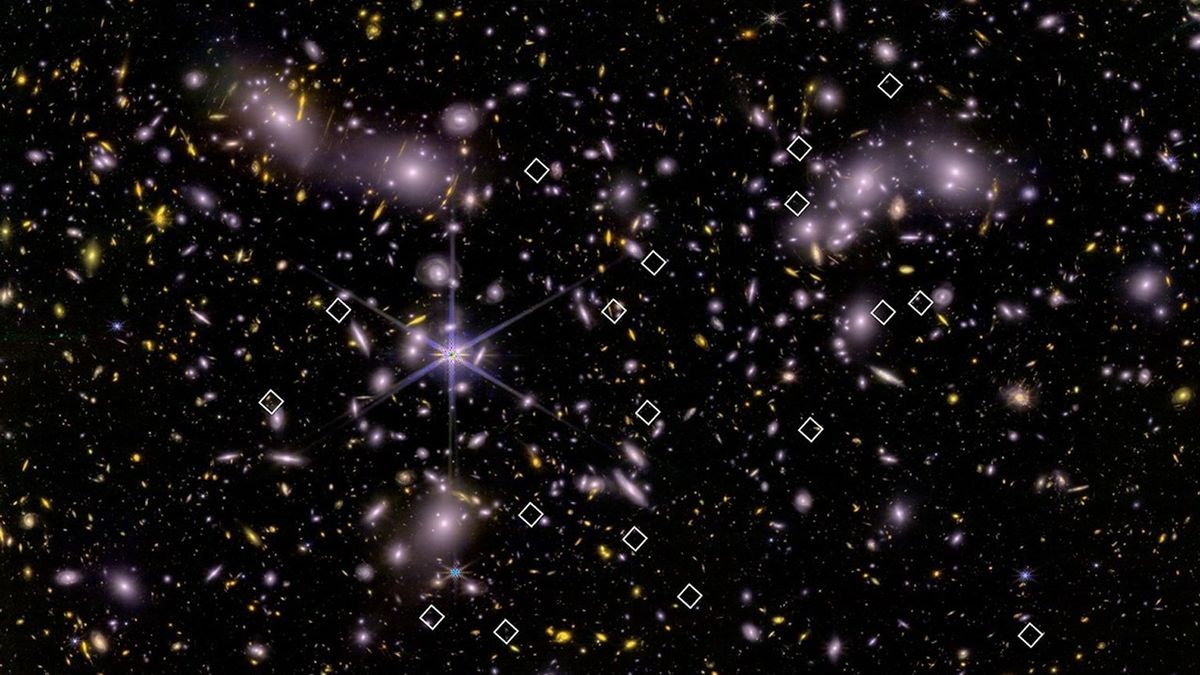 james-webb-telescop-observa-galaxii-minuscule-care-ar-fi-putut-transforma-universul