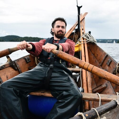 Navigarea fiordurilor precum vikingii dă informații neașteptate