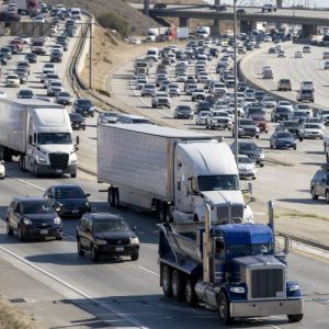 pe-masura-ce-california-se-confrunta-cu-lupte-de-judecata,-statele-se-scurg-pentru-a-si-salva-obiectivele-climatice