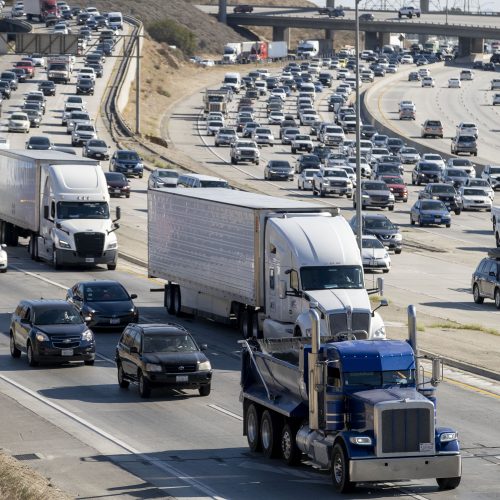 pe-masura-ce-california-se-confrunta-cu-lupte-de-judecata,-statele-se-scurg-pentru-a-si-salva-obiectivele-climatice
