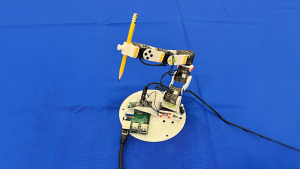 noua-ai-a-mit-se-poate-invata-sa-controleze-robotii-urmarind-lumea-prin-ochii-lor-–-are-nevoie-doar-de-o-singura-camera