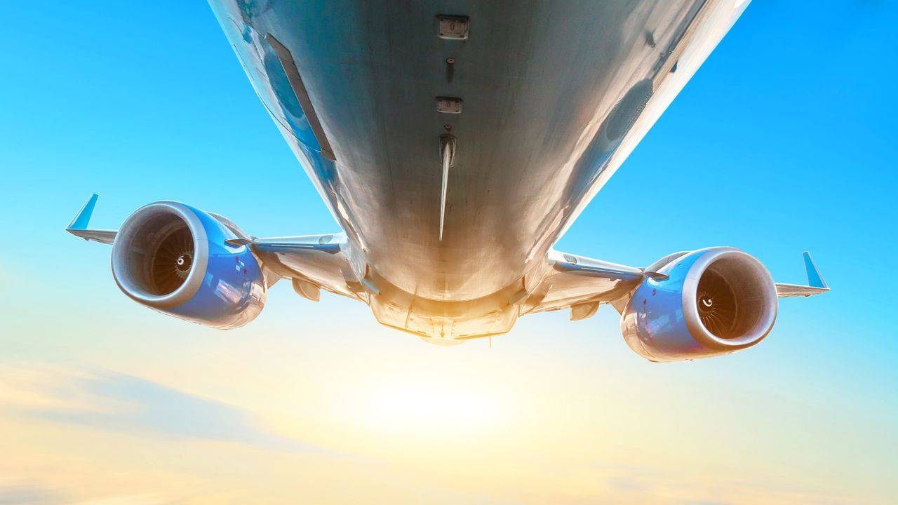 new-york-la-los-angeles-in-3-ore?-ordinul-executiv-ar-putea-face-posibil-pana-in-2027,-redeschiderea-usii-pentru-zborul-supersonic-comercial