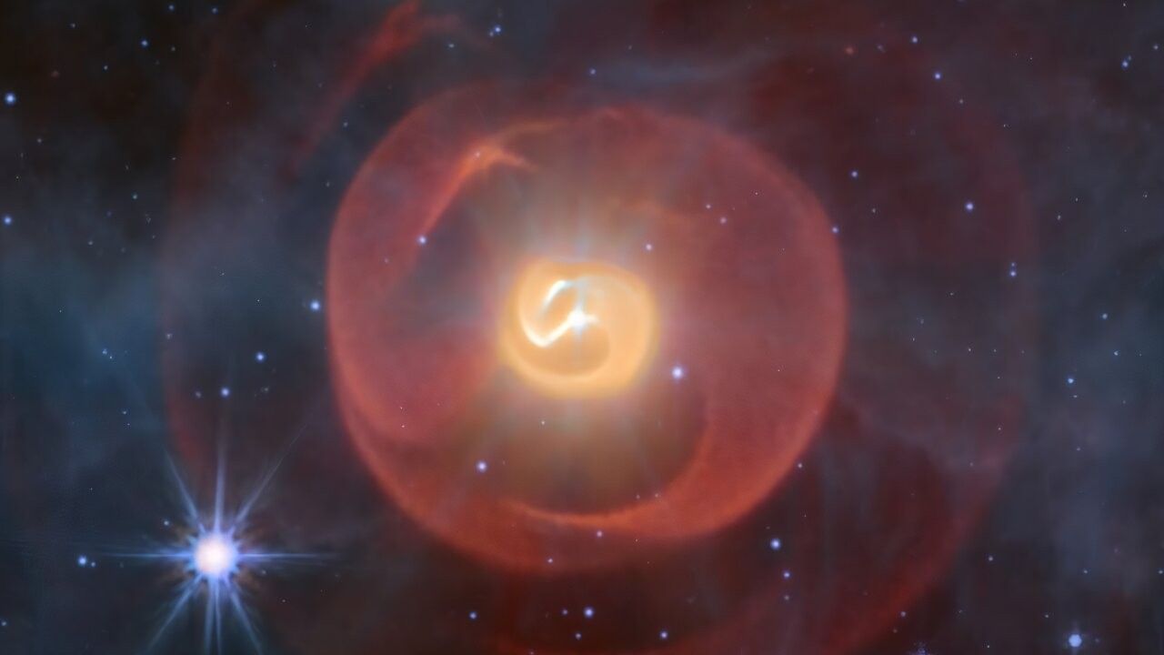2-stele-din-sistemul-„dumnezeul-diversarii”-„sarpele-distrugerii”-isi-arunca-guturile-aprinse-unul-pe-celalalt,-james-webb-telescope-dezvaluie